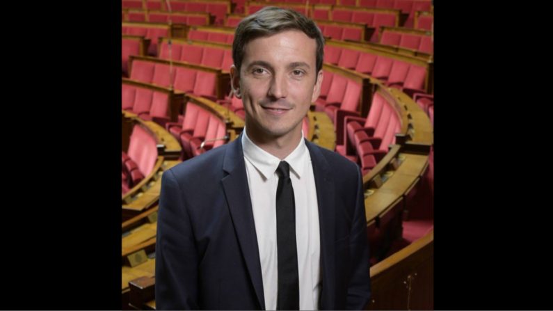 Député de la 10e circonscription du Val-d'Oise, Aurélien Taché s'est prononcé en faveur du transfert de la souveraineté de la France vers l'Union européenne. Crédit : capture d'écran Facebook - Aurélien Taché.