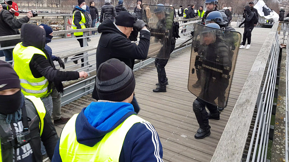 "Gilets jaunes" : Christophe Dettinger, l'ex-boxeur,  a fait appel de son placement en détention provisoire. (Photo :  -/AFP/Getty Images)