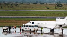 Cesare Battisti, expulsé de Bolivie, attendu lundi en Italie