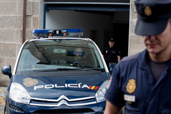 Course contre la montre pour les autorités espagnoles pour tenter de sauver un garçon de deux ans tombé la veille dans un puits de plus de 100 mètres de profondeur.  (Photo :  Pablo Blazquez Dominguez/Getty Images)