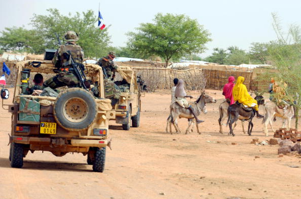 -En août 2018, l'armée a lancé une opération militaire dans tout le Tibesti (nord), qui compte plusieurs sites aurifères afin de "nettoyer la zone" des "orpailleurs illégaux". Photo ISSOUF SANOGO / AFP / Getty Images.