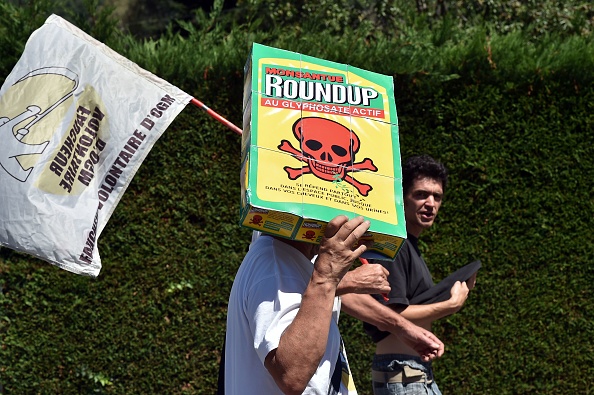 Le tribunal administratif de Lyon a annulé mardi l'autorisation de mise sur le marché du Roundup Pro 360.      (Photo : REMY GABALDA/AFP/Getty Images)