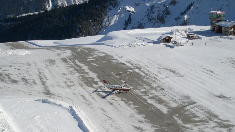 Image d'illustration - L'altiport de Courchevel - Crédit : Peter Robinett/Flickr