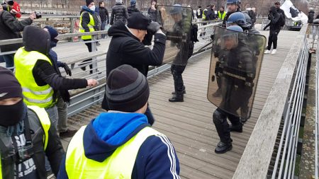 « Gilets jaunes » : la semi-liberté pour le « boxeur » Christophe Dettinger