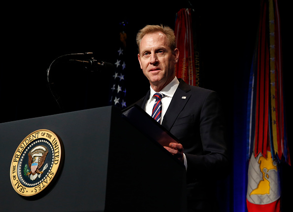 -Le secrétaire à la Défense par intérim, Patrick Shanahan, vient d’arriver à Kaboul. Photo de Martin H. Simon Pool / Getty Images.