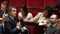 VIDÉO – Pensant citer Churchill, Gérald Darmanin reprend une phrase de Coluche en pleine Assemblée nationale