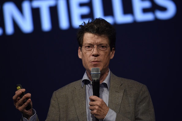 Le 14 janvier 2019, Laurent Alexandre participait à une table-ronde sur le transhumanisme organisée par l’École Polytechnique sur le plateau de Saclay. Crédit : LIONEL BONAVENTURE/AFP/Getty Images.