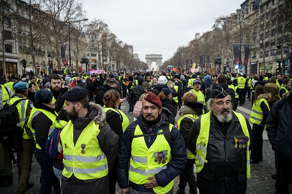 Enregistrés en off, les propos tenus par Christophe Chalençon ont suscité une vive polémique. Ce n’est d’ailleurs pas la première fois que le Gilet jaune du Vaucluse affirme que le pays est au bord de la guerre civile. Photo d'illustration. Crédit : LUCAS BARIOULET/AFP/Getty Images.