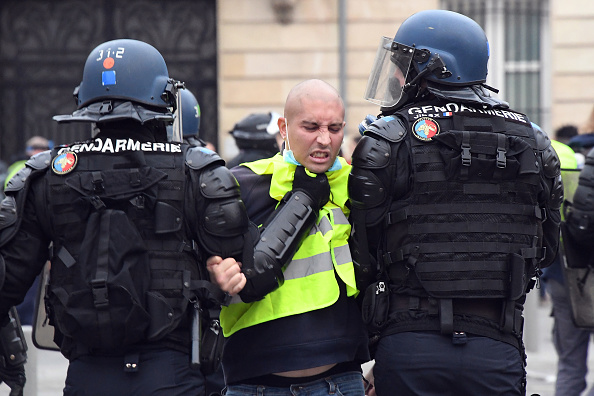 Arrêté jeudi dernier dans la matinée, le jeune homme aurait déjà reconnu les faits qui lui sont reprochés. Photo d'illustration. Crédit : MEHDI FEDOUACH/AFP/Getty Images.