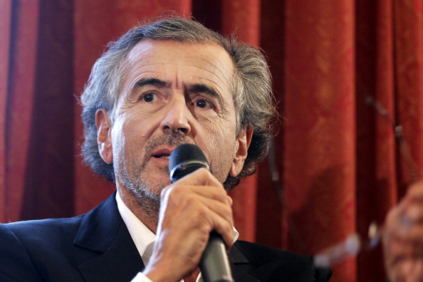 Bernard-Henri Lévy photographié pendant une conférence de presse à Misrata, en Libye, le 20 juillet 2011. Crédit : FRANCOIS GUILLOT/AFP/Getty Images.