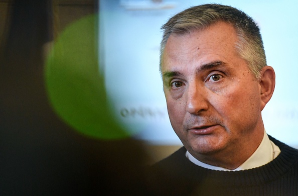 Jean-Louis Lozier, préfet maritime de l'Atlantique, donne une conférence de presse le 13 mars 2019 à Brest, après le naufrage du navire marchand italien Grande America au large des côtes de la Bretagne française. (Photo : FRED TANNEAU/AFP/Getty Images)