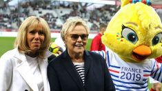 [Vidéo] Brigitte Macron huée lors d’un match caritatif doit renoncer à donner le coup d’envoi