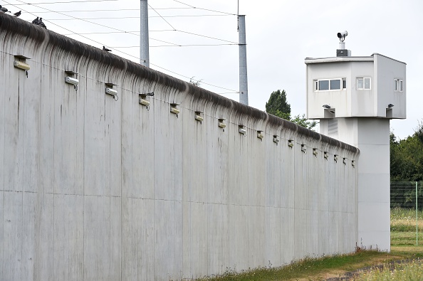  "Attaque terroriste" : agression au couteau de deux surveillants par un détenu radicalisé dans une prison de l'ouest de la France. (Photo : JEAN-FRANCOIS MONIER/AFP/Getty Images)