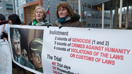 Génocide en Bosnie: verdict final pour Radovan Karadzic à La Haye