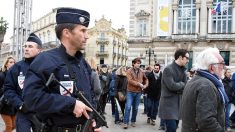 Agen : interpellé pour avoir harcelé une jeune femme dans la rue, un migrant tente d’étrangler un policier