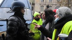 Acte 17 des Gilets jaunes – un gendarme sans son matricule admet que sa hiérarchie lui a demandé de le retirer