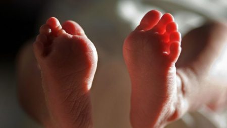 Après 18 ans sans avoir pu concevoir d’enfants, une femme donne naissance à des quintuplés