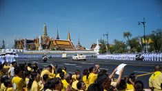 En Thaïlande, grande parade pour le couronnement du roi