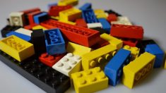 3 femmes achètent une boîte de Legos pour un enfant et trouvent 35.000€ de méthamphétamine à l’intérieur