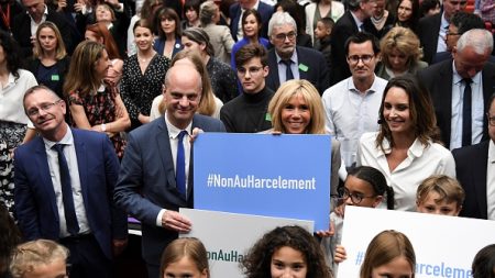 Dix nouvelles mesures contre le harcèlement à l’école