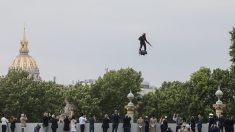 Franky Zapata va présenter un scooter volant accessible au grand public