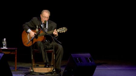 Joao Gilberto, le père de la « Fille d’Ipanema », est mort