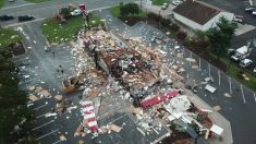 Des employés ont senti une odeur de gaz avant l’explosion impressionnante d’un KFC