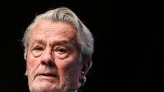 Après un AVC il y a quelques semaines, Alain Delon se repose en Suisse