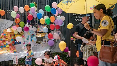 Hong Kong : les manifestants maintiennent la pression, la mobilisation se poursuit