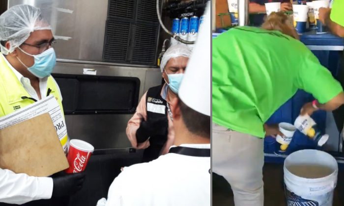 Le secrétariat à la Santé de Coahuila Jorge Alcocer Varela (G) inspecte le service alimentaire d'Eurest Proper Meals après la sortie d'une vidéo du personnel réutilisant les restes de bière (D) au centre de divertissement Territorio Santos Modelo à Torreón, Mexique, le 29 juillet 2019. (Photo: avec l'aimable autorisation de Santos Club and Cheko V./Twitter)