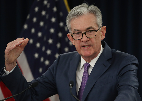 Le président de la Réserve fédérale américaine, Jerome Powell, prend la parole lors d'une conférence de presse le 31 juillet 2019 à Washington, DC.(Photo : Mark Wilson/Getty Images)