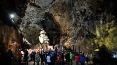 Au fond d’une grotte, des astronautes s’entraînent pour l’espace