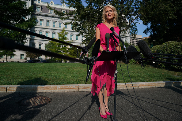 La conseillère du président Trump, Kellyanne Conway, s'adresse aux médias  le 12 septembre 2019 à Washington, DC. (Photo : Alex Wong/Getty Images)