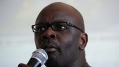 Lilian Thuram : «Il y a du racisme dans la culture blanche. Les Blancs pensent être supérieurs. Les Noirs ne traiteront jamais les Blancs de cette façon»