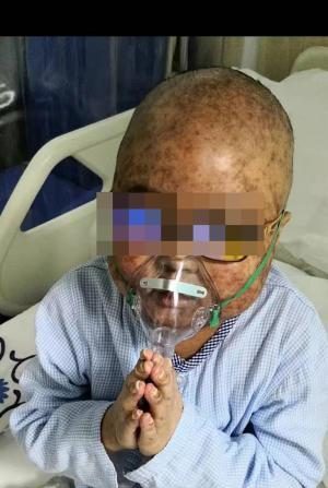 Fan Yuzhe n'avait que 5 ans lorsqu'il a reçu un traitement médical contre la leucémie à l'hôpital Boren de Pékin en 2018. (Avec l'aimable autorisation de la famille Yuzhe/The Epoch Times)
