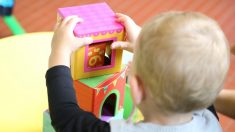 À 5 ans, il fugue de l’école maternelle pour ne pas manger à la cantine