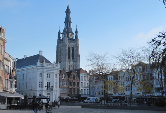 Grande Place à Courtrai (Belgique). (Photo : capture d'écran Google Maps).