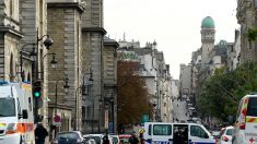 Une manifestation en soutien à l’attaquant islamiste de la préfecture, organisée devant la mairie de Gonesse par un militant anti-flic