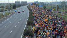 Catalogne: grève générale et manifestation à Barcelone après de nouvelles violences