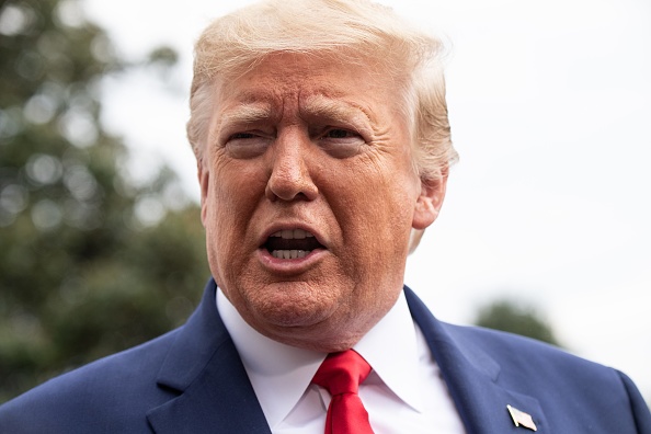 
139/5000
Le président américain Donald Trump s’adresse à la presse à la Maison Blanche à Washington DC le 25 octobre 2019. (Photo : NICHOLAS KAMM/AFP via Getty Images)