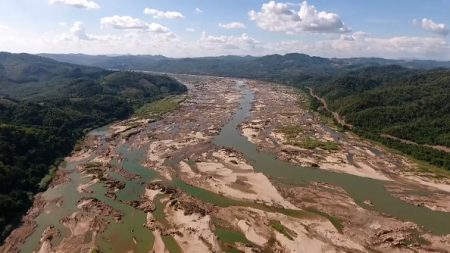 Sécheresse, frénésie de barrages: le niveau du Mékong au plus bas