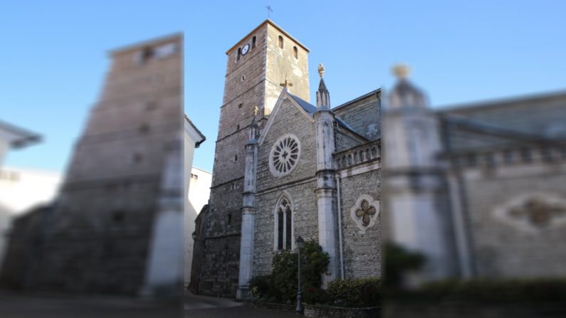 Vue de l'église Saint-Jean à Tarbes. Crédit : Wikimedia Commons.  