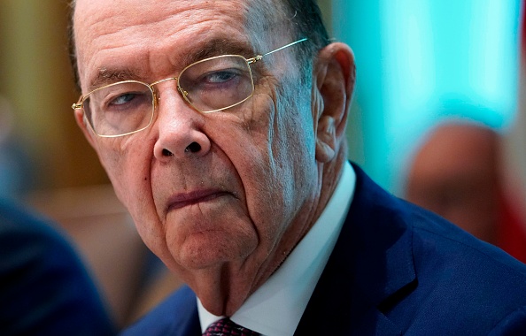 Le ministre américain du Commerce, Wilbur Ross, prend part à une réunion du Cabinet tenue à la Maison-Blanche le 16 août 2018 à Washington, DC. (Photo : MANDEL NGAN/AFP via Getty Images)