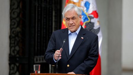 Chili: le président Piñera propose des modifications de la Constitution