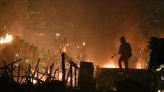 Des centaines de manifestants hongkongais cernés dans un campus par la police