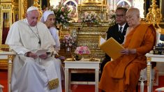 En Thaïlande, le pape exhorte à protéger « la dignité » des enfants, victimes d’exploitation sexuelle