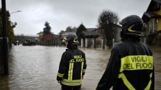 Italie: un pont autoroutier s’effondre, une femme a disparu dans une rivière en crue