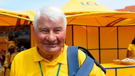 Le champion cycliste français Raymond Poulidor est décédé à 83 ans