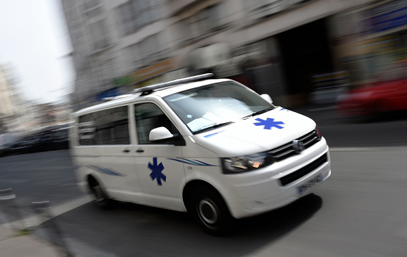 L'ambulance a abandonné son patient sur la route. (Photo :  LOIC VENANCE/AFP via Getty Images)