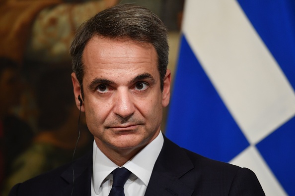 Le Premier ministre grec, Kyriakos Mitsotakis, assiste à une conférence de presse conjointe avec son homologue italien à la suite de leur rencontre au Palazzo Chigi le 26 novembre 2019 à Rome. (Photo : ANDREAS SOLARO/AFP via Getty Images)